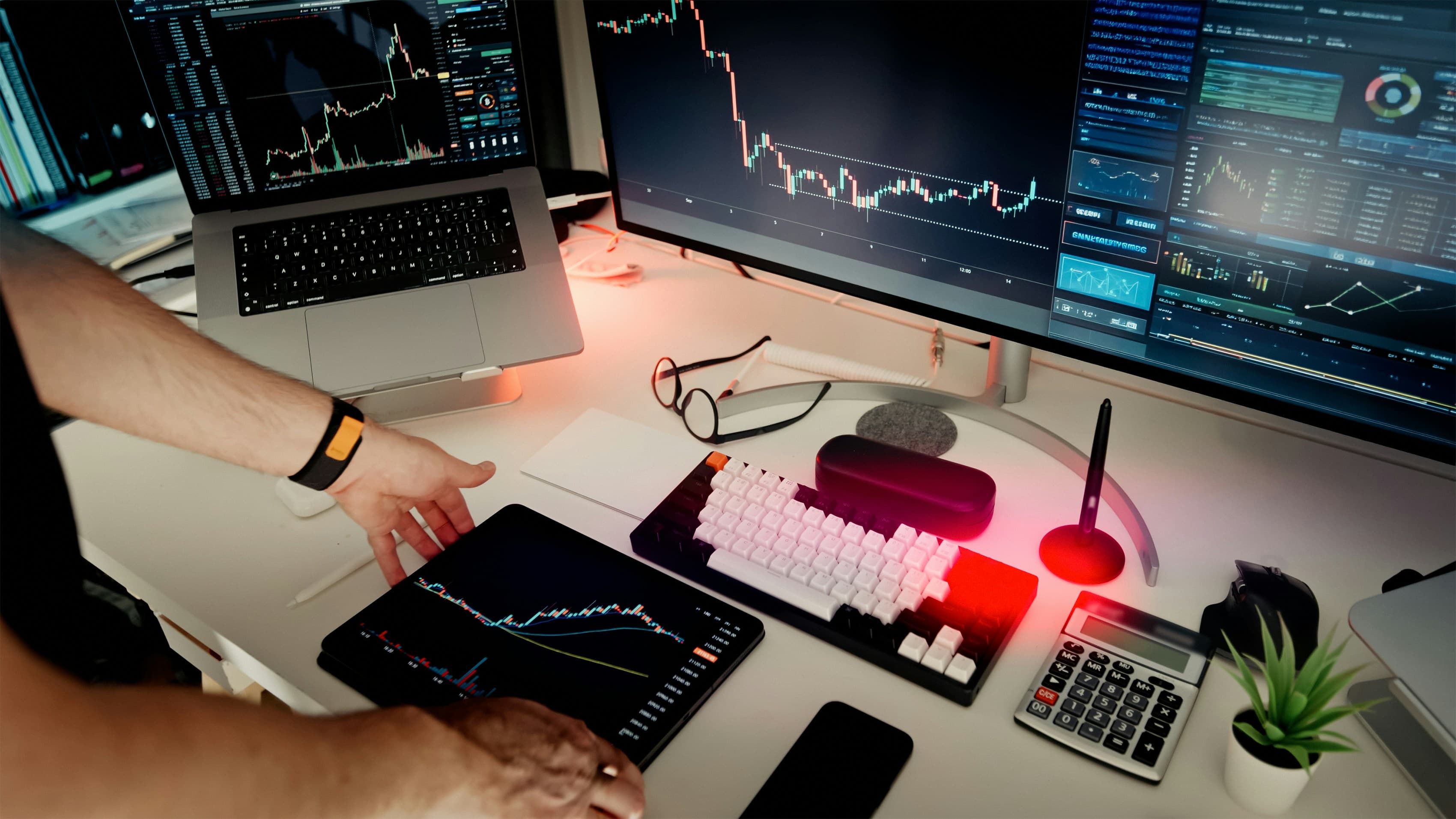 Real-Time Steering with LIVE Planning: Enabling Faster, Smarter Decisions